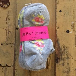 BETSEY JOHNSON ACCESSORIES SET LOW CUT ANKLE SOCKS 6 PR SET OS NWT